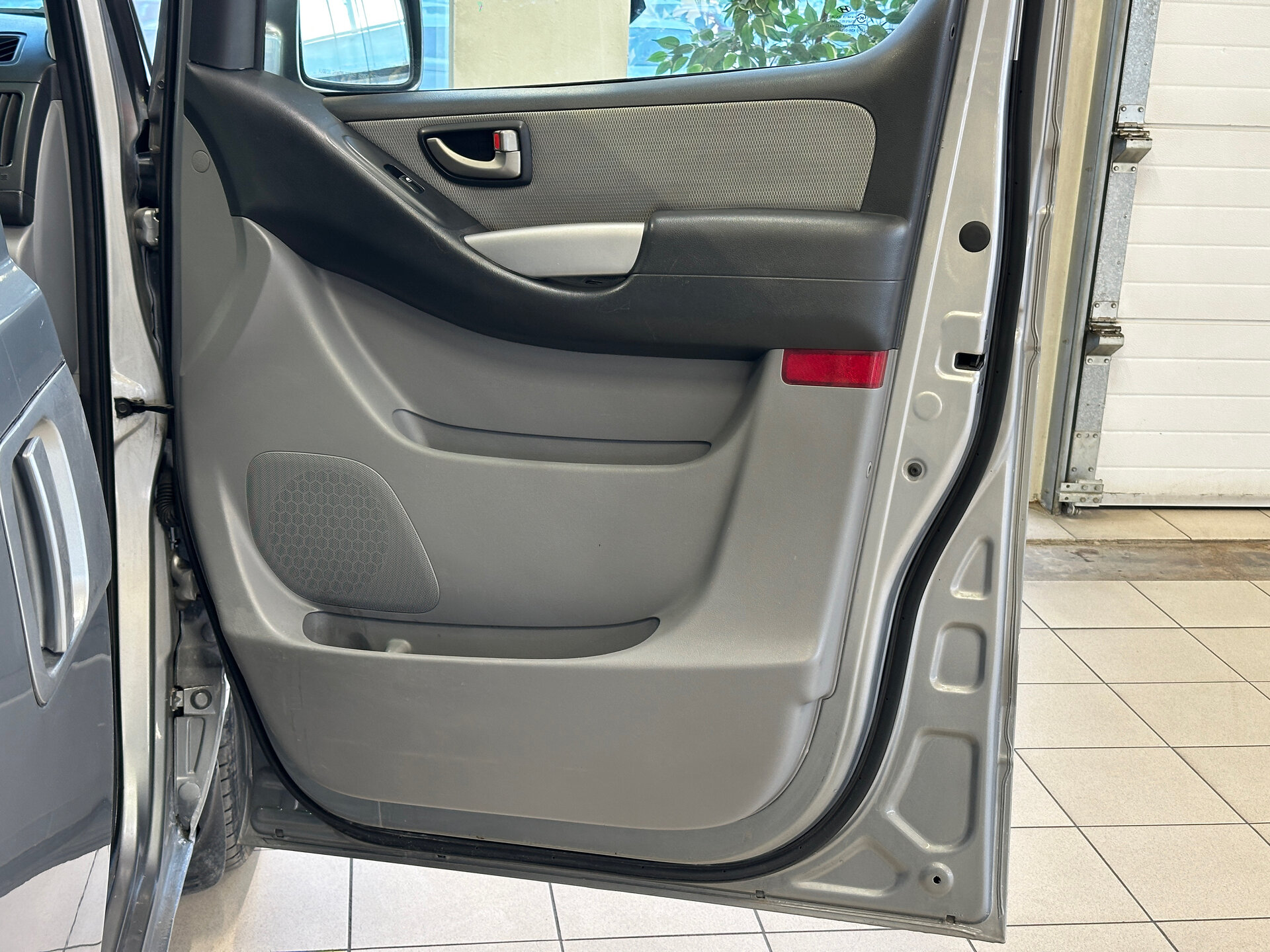 Hyundai Grand Starex, I 2011 Hyundai Grand Starex, I 2011
