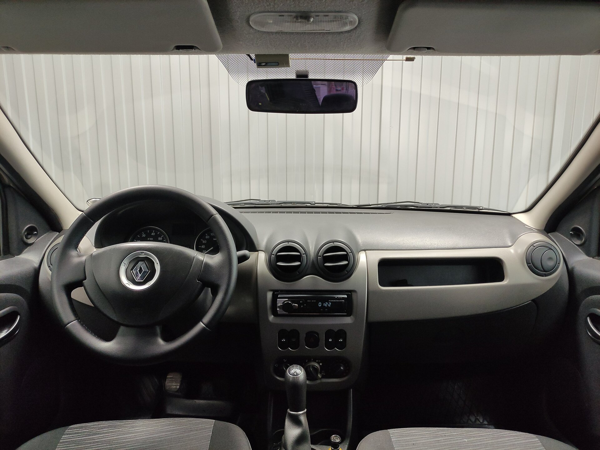Renault Logan, I Рестайлинг 2010
