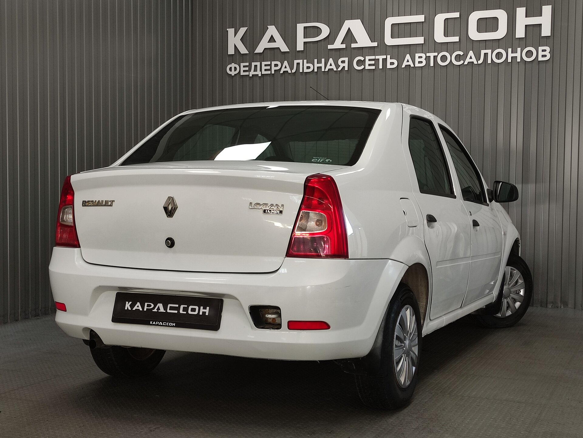Renault Logan, I Рестайлинг 2014 Renault Logan, I Рестайлинг 2014