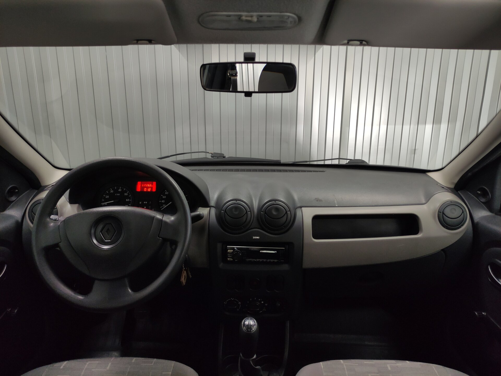 Renault Logan, I Рестайлинг 2014 Renault Logan, I Рестайлинг 2014