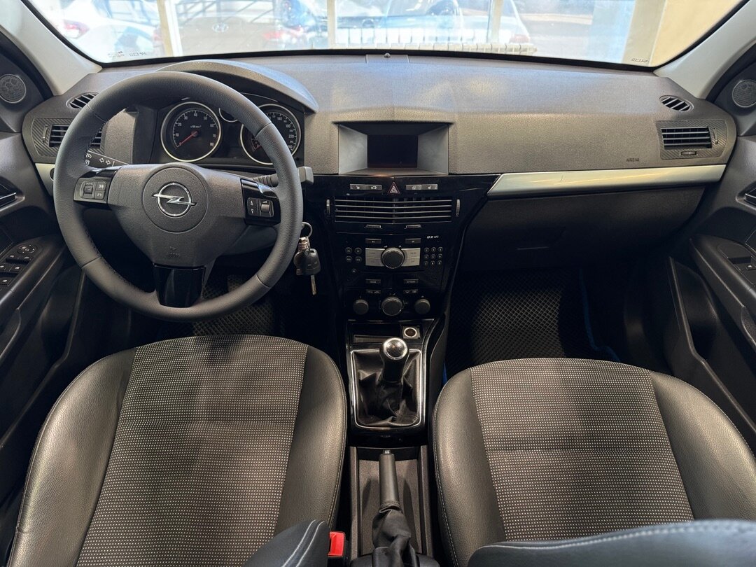 Opel Astra, J Рестайлинг 2014 Opel Astra, J Рестайлинг 2014