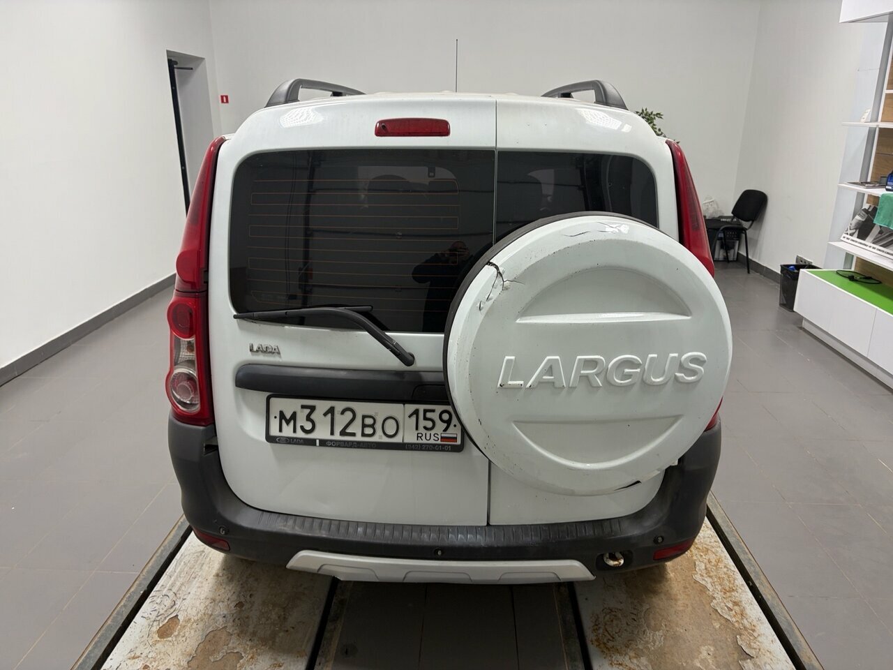 Lada (ВАЗ) Largus, I 2016
