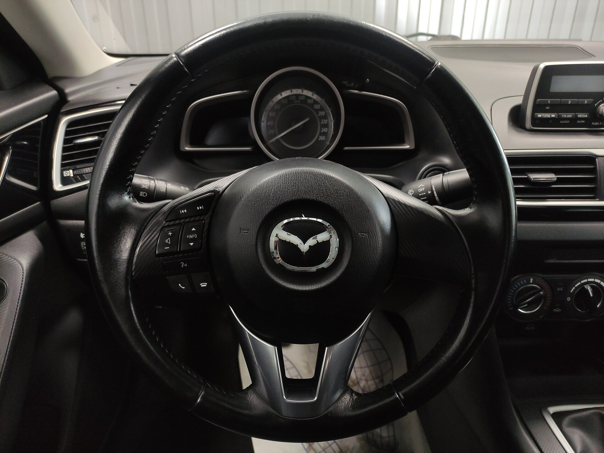 Mazda 3, III (BM) 2014