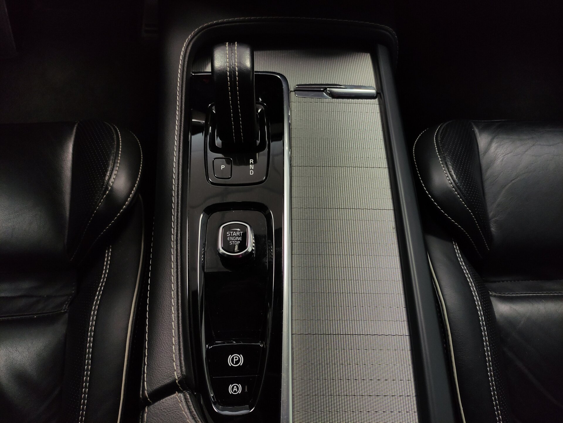 Volvo XC90, II Рестайлинг 1 2021