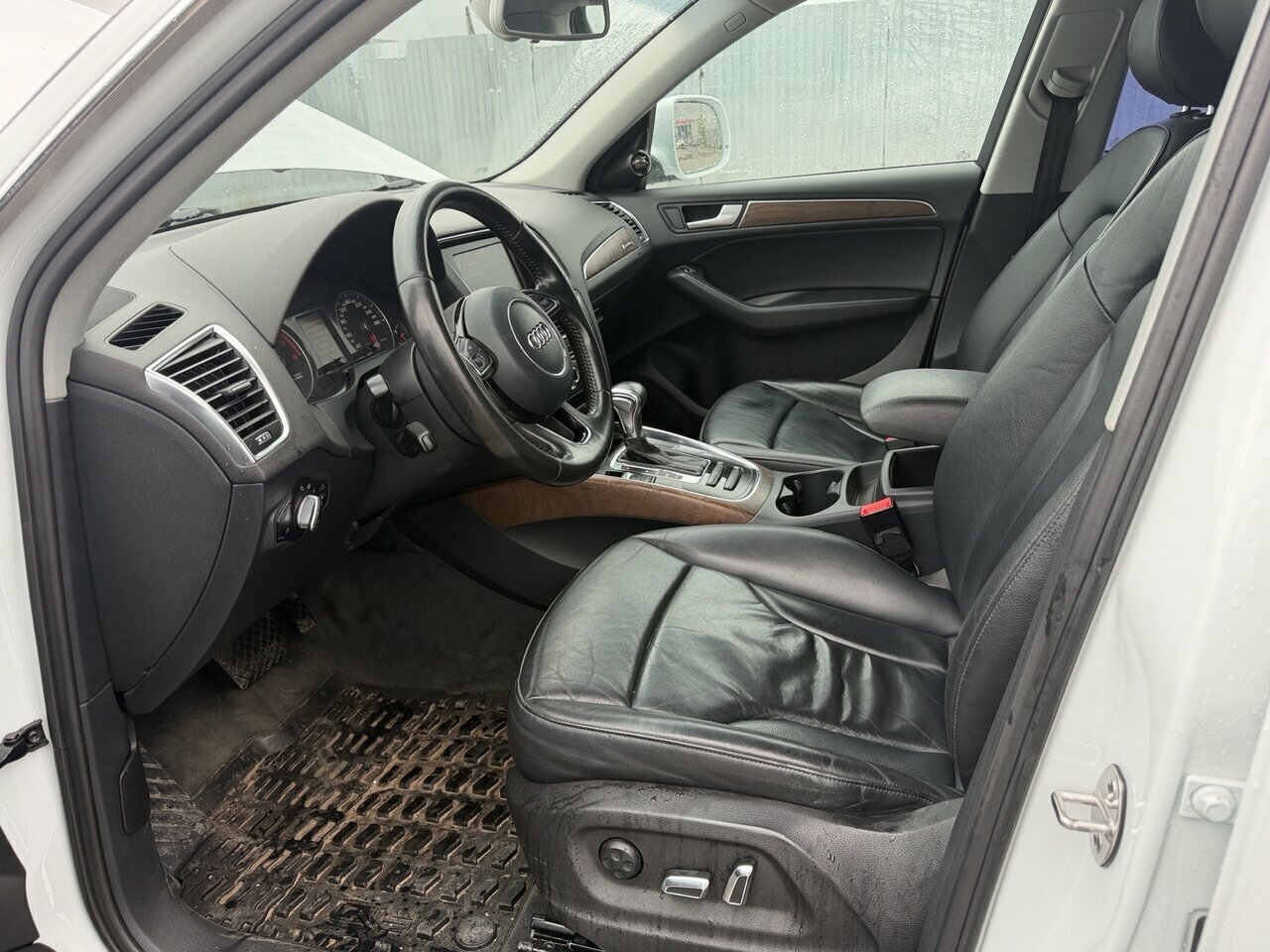 Audi Q5, I (8R) Рестайлинг 2012 Audi Q5, I (8R) Рестайлинг 2012