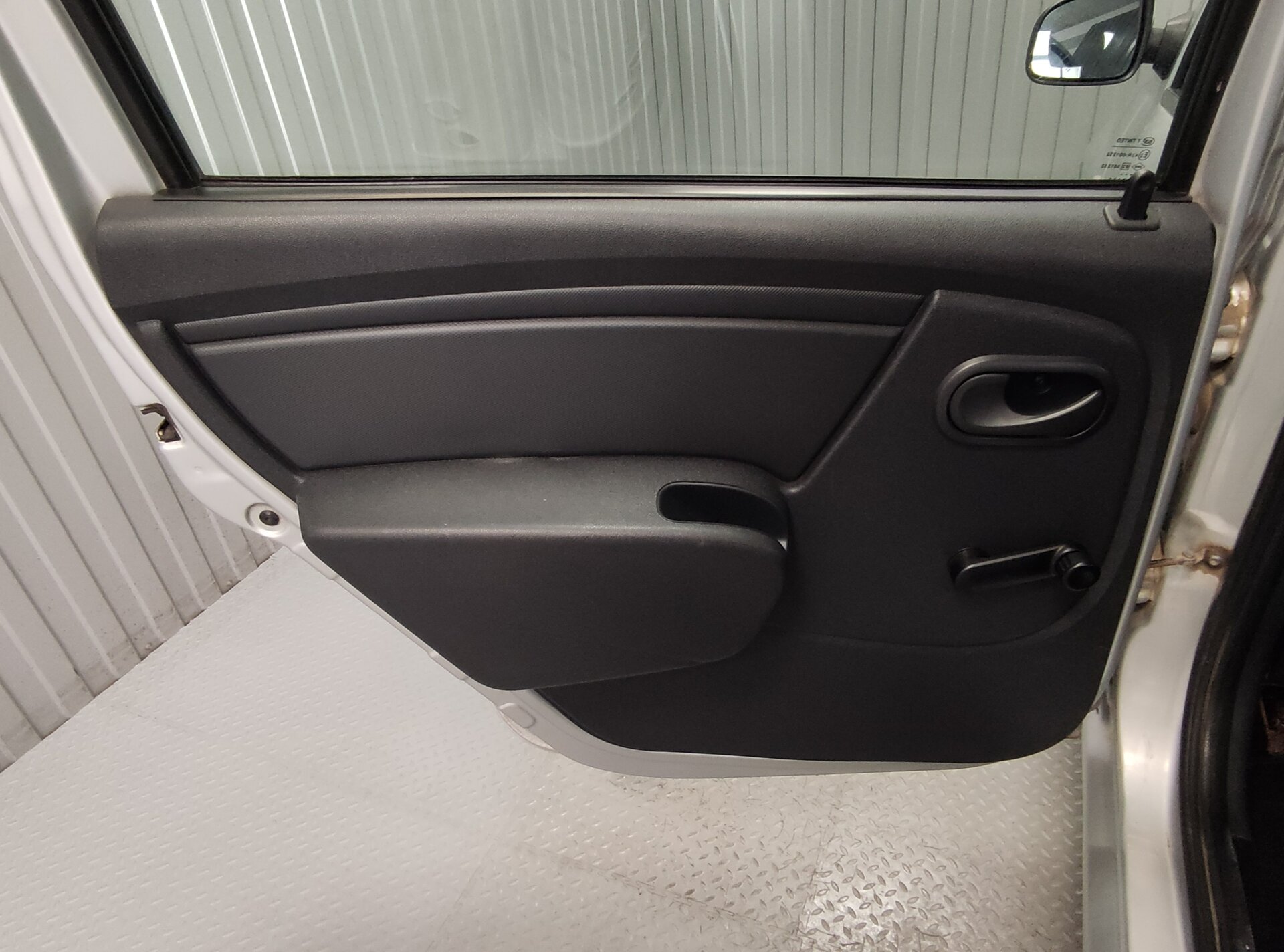 Renault Logan, I Рестайлинг 2013 Renault Logan, I Рестайлинг 2013