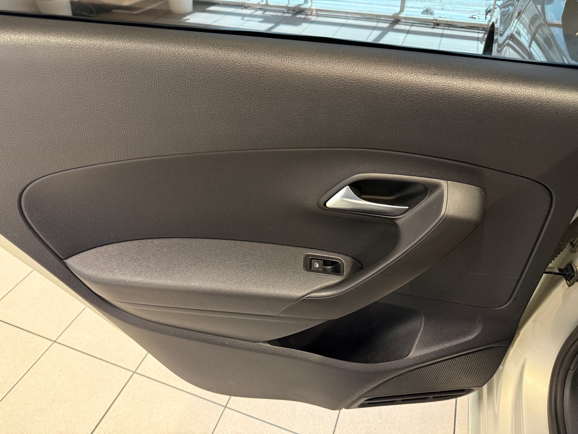 Volkswagen Polo, V 2013 Volkswagen Polo, V 2013
