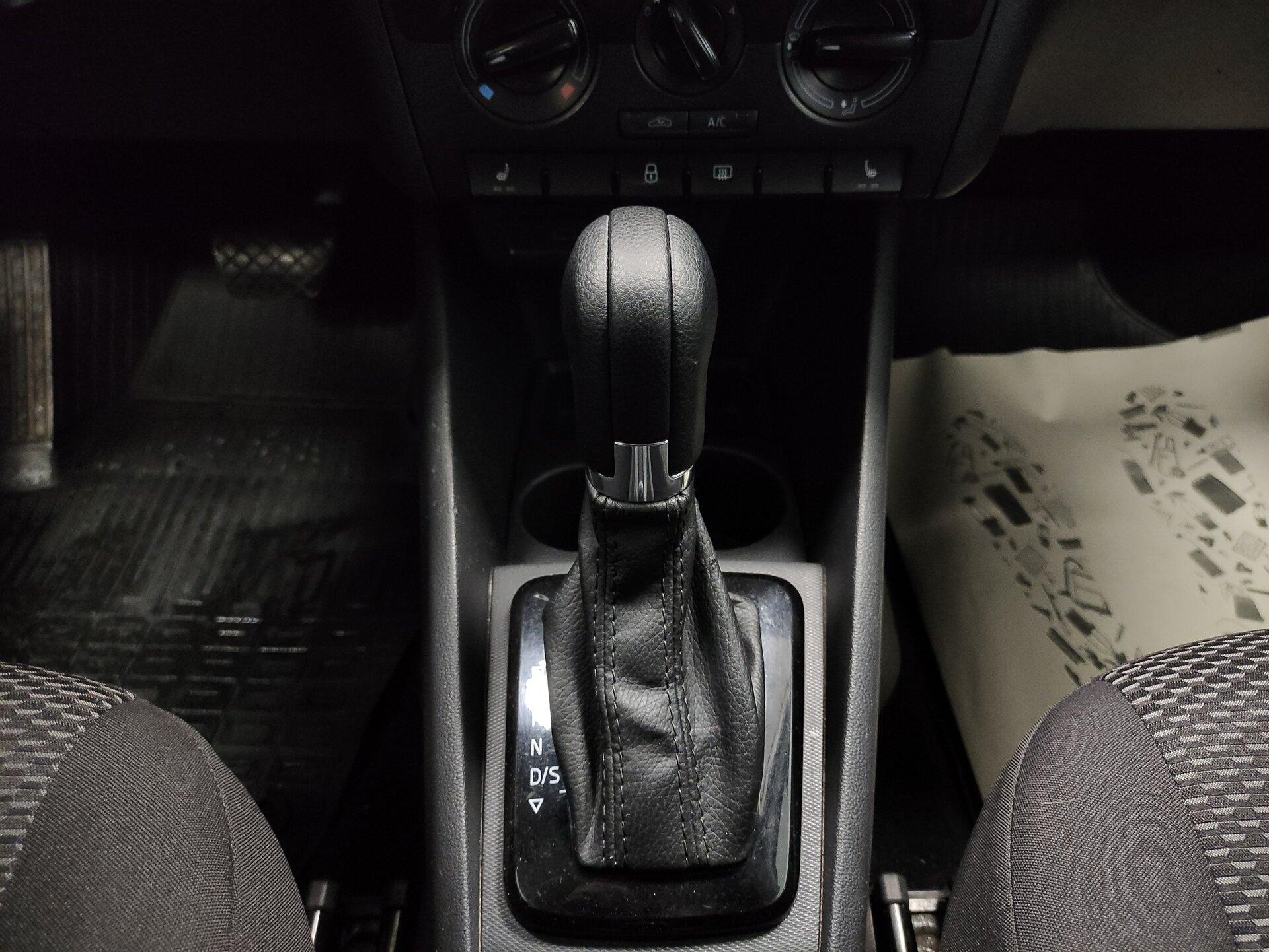 Volkswagen Polo, VI 2020