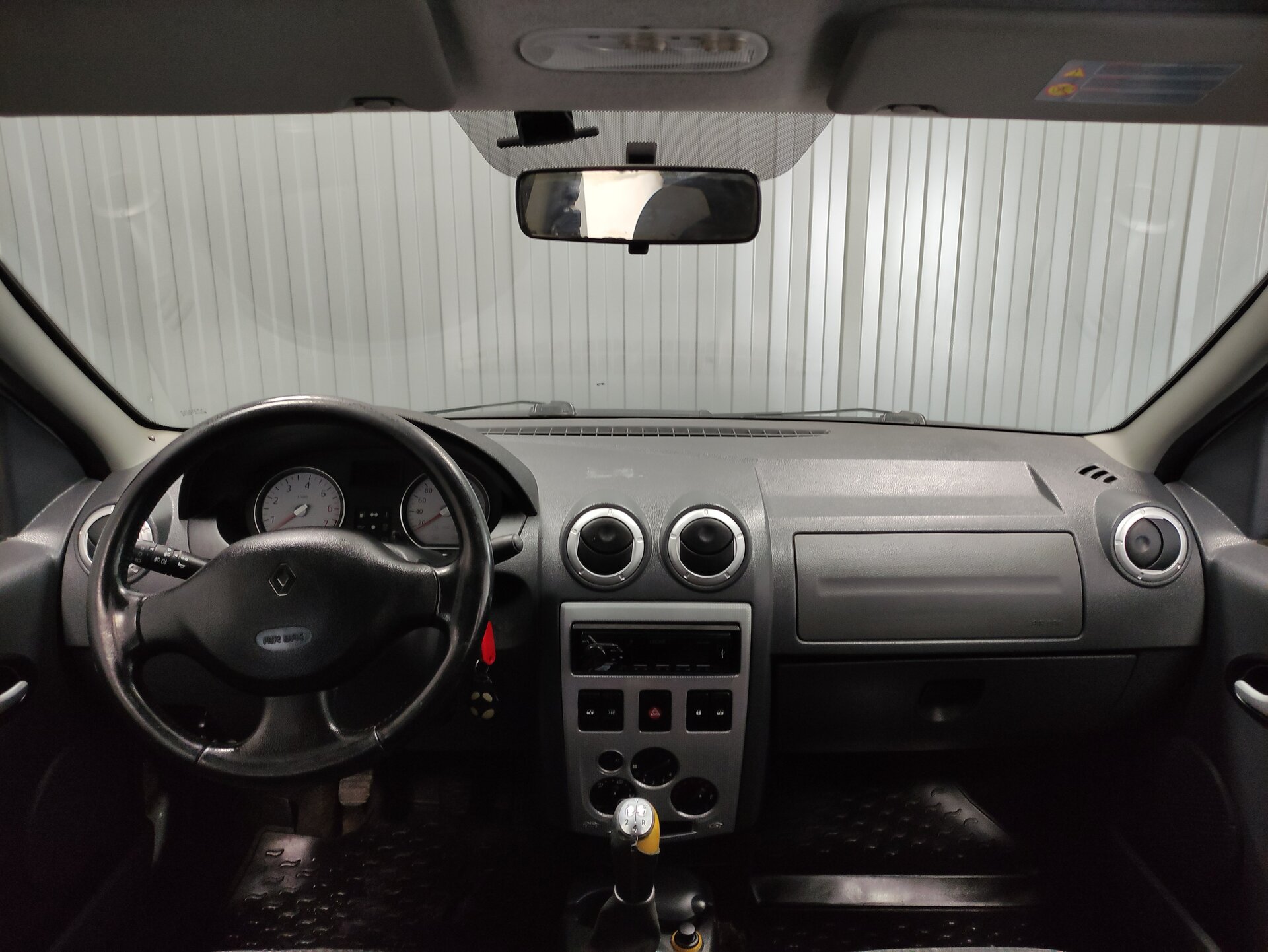 Renault Logan, I 2009 Renault Logan, I 2009