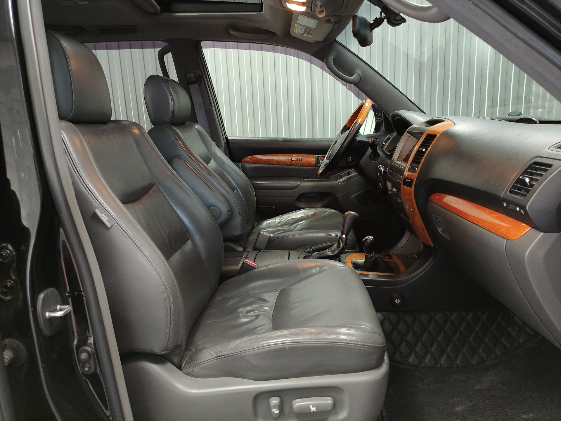 Lexus GX, I 2004