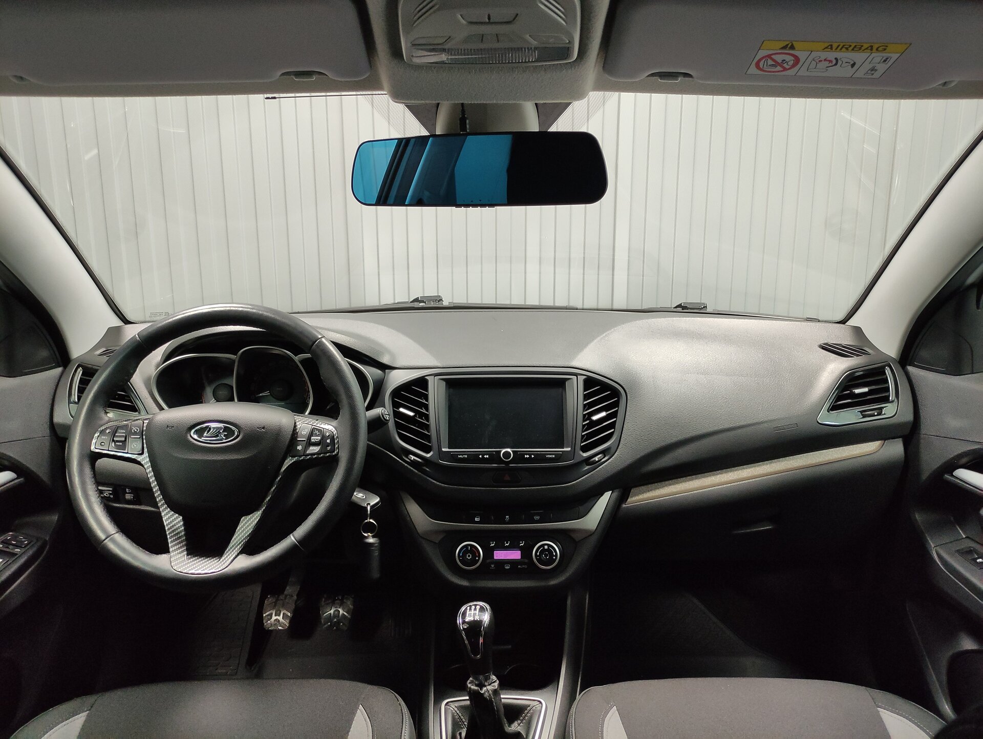 Lada (ВАЗ) Vesta, I 2021