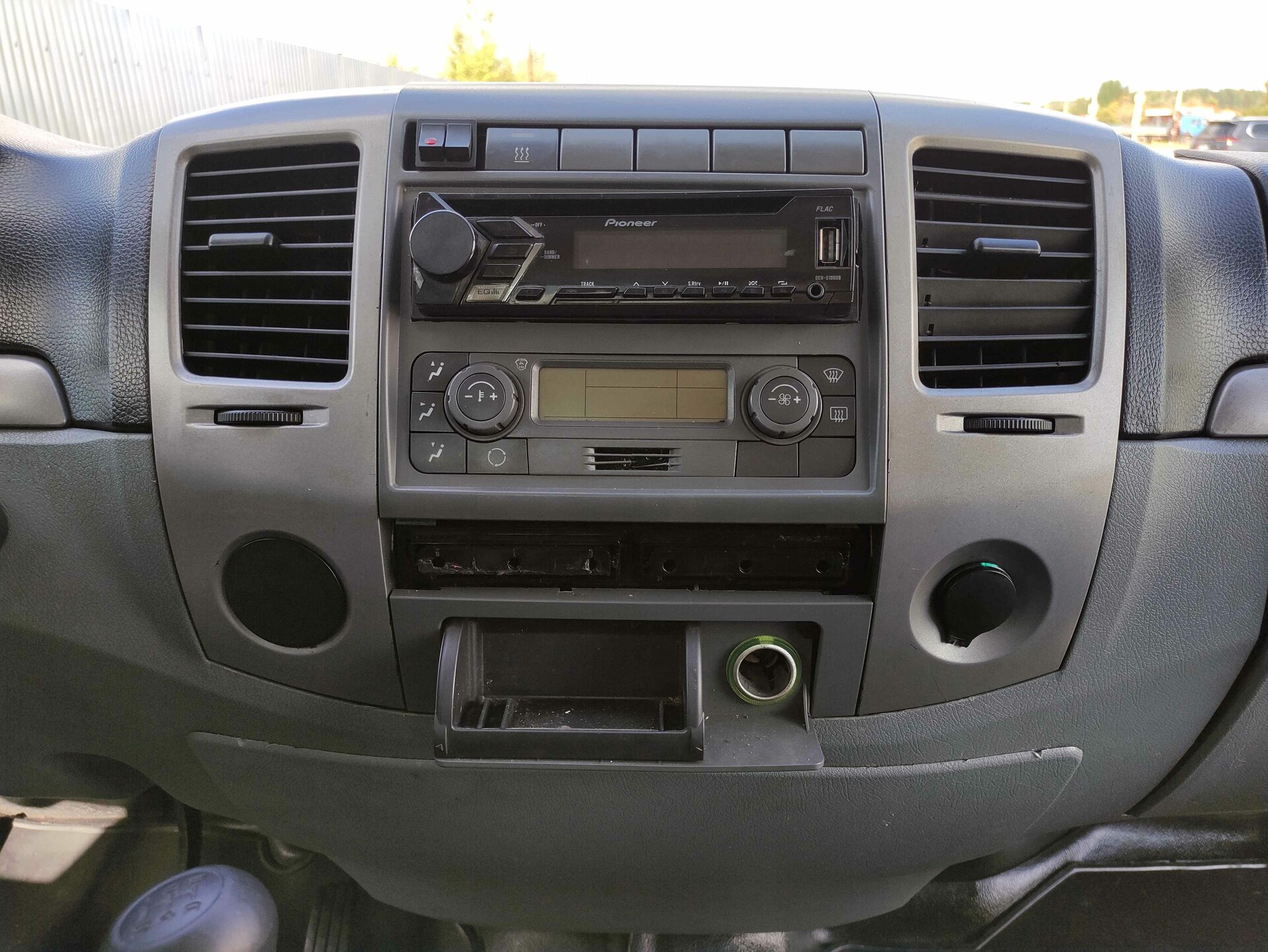 ГАЗ 2016 ГАЗ 2016