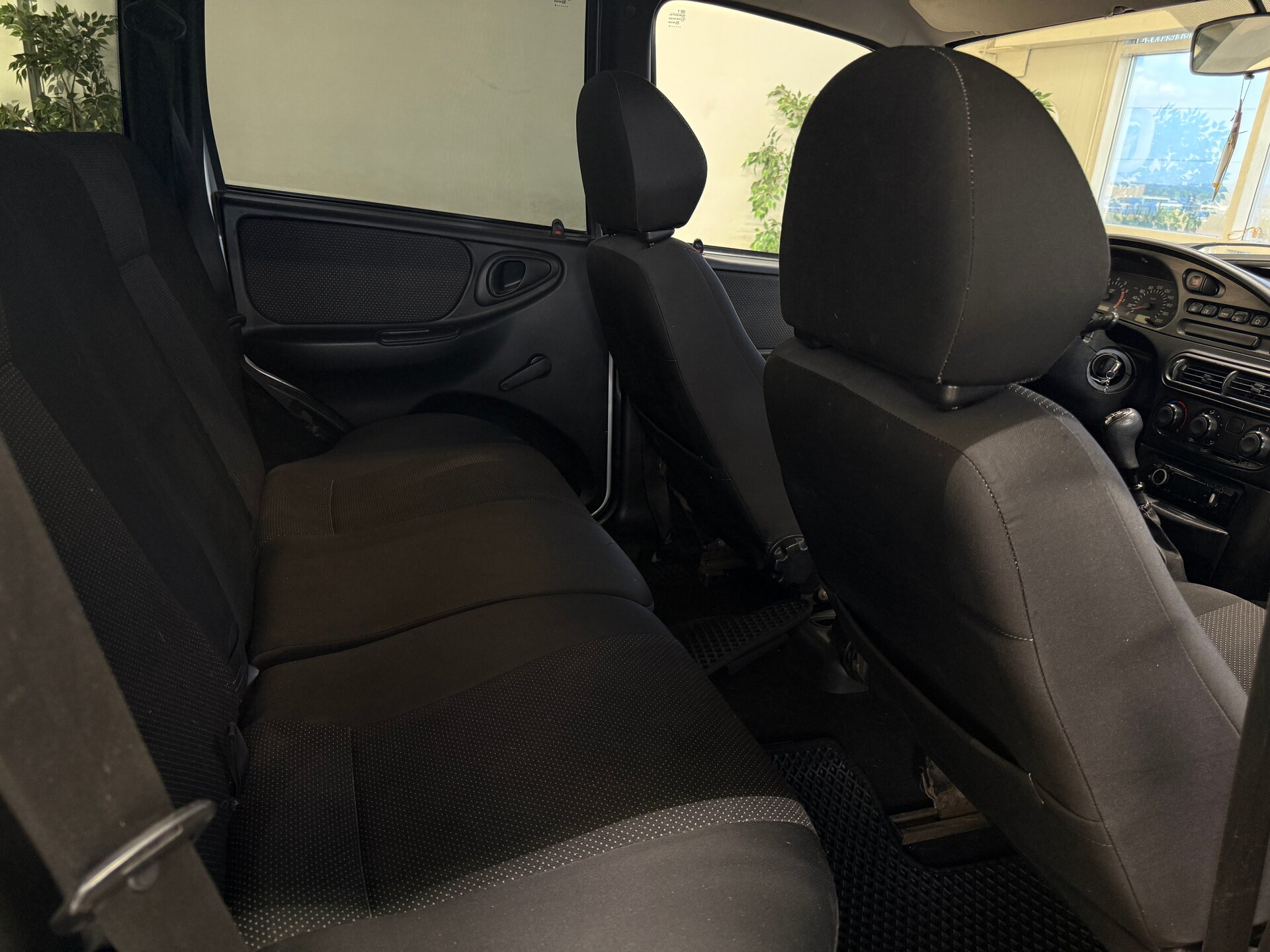 Chevrolet Niva, I 2008