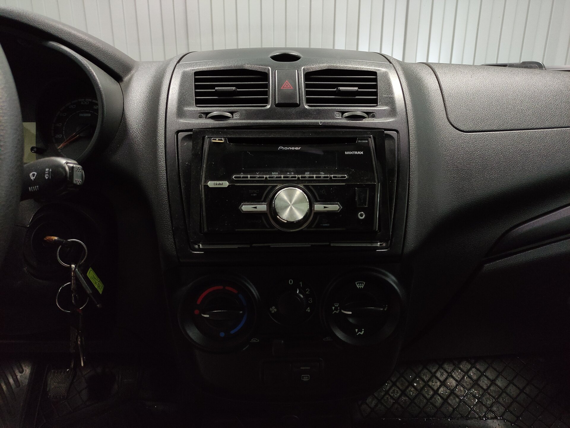 Lada (ВАЗ) Kalina, II 2014 Lada (ВАЗ) Kalina, II 2014
