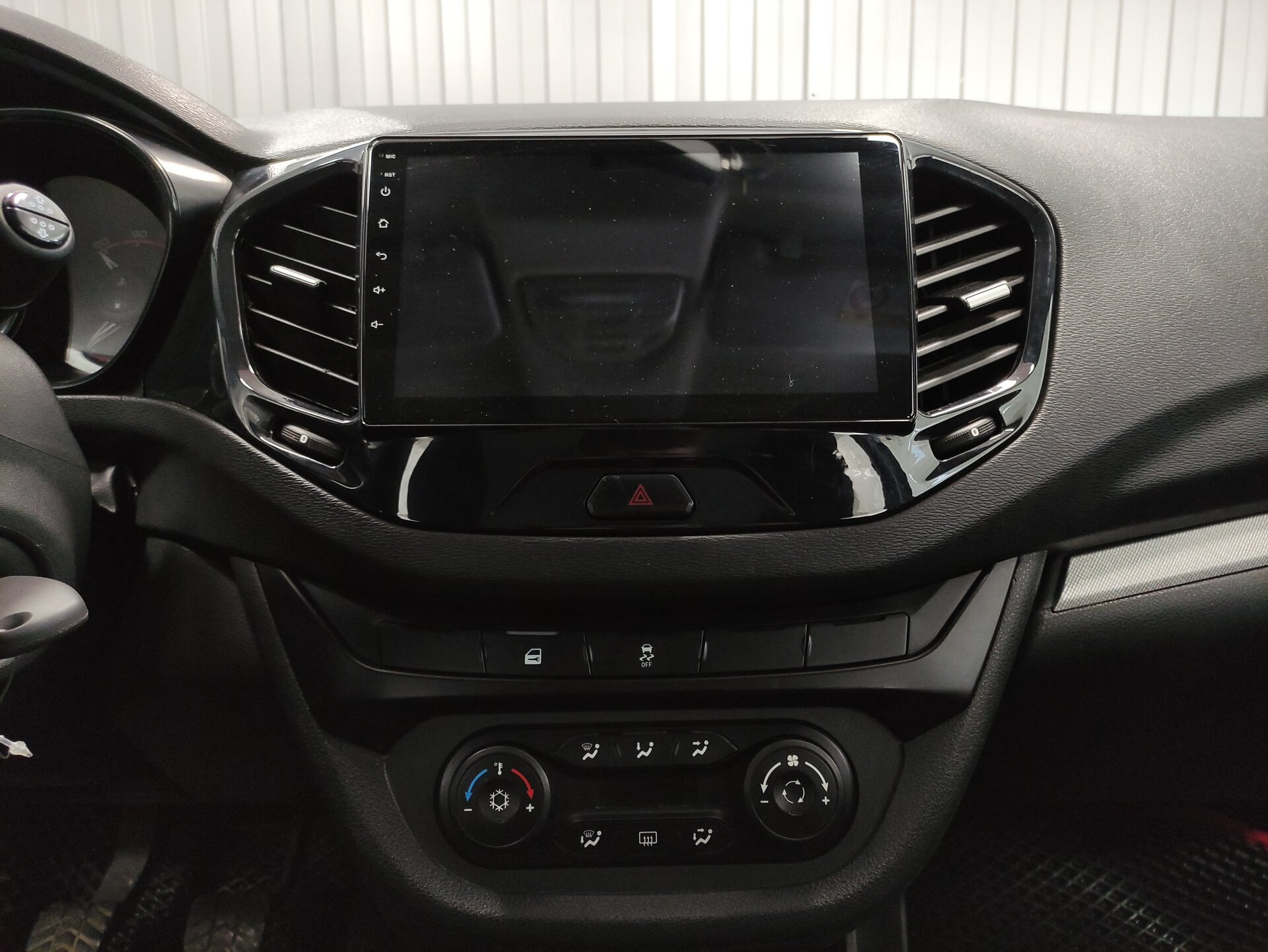 Lada (ВАЗ) Vesta, I 2019