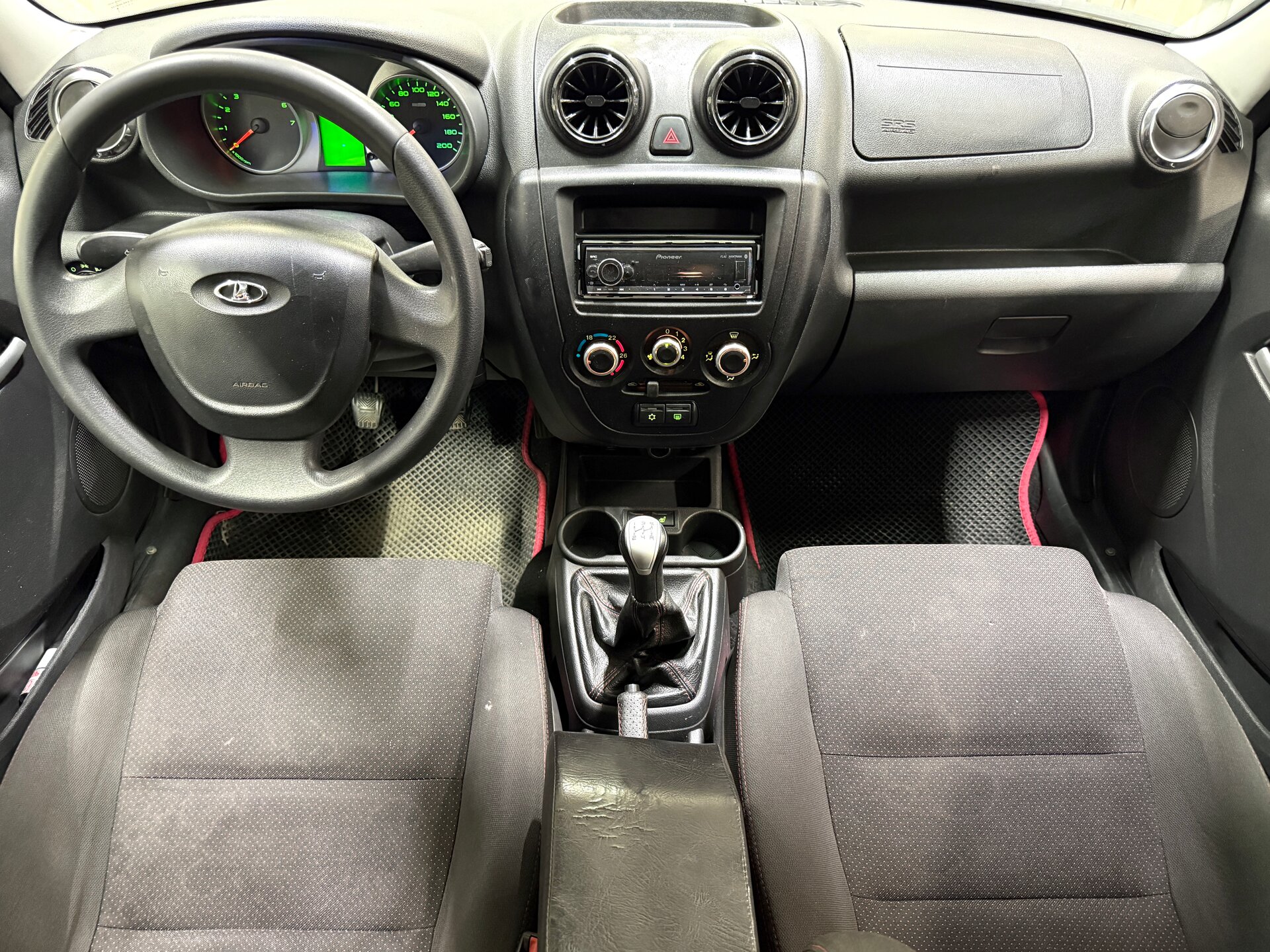 Lada (ВАЗ) Granta, I 2015 Lada (ВАЗ) Granta, I 2015