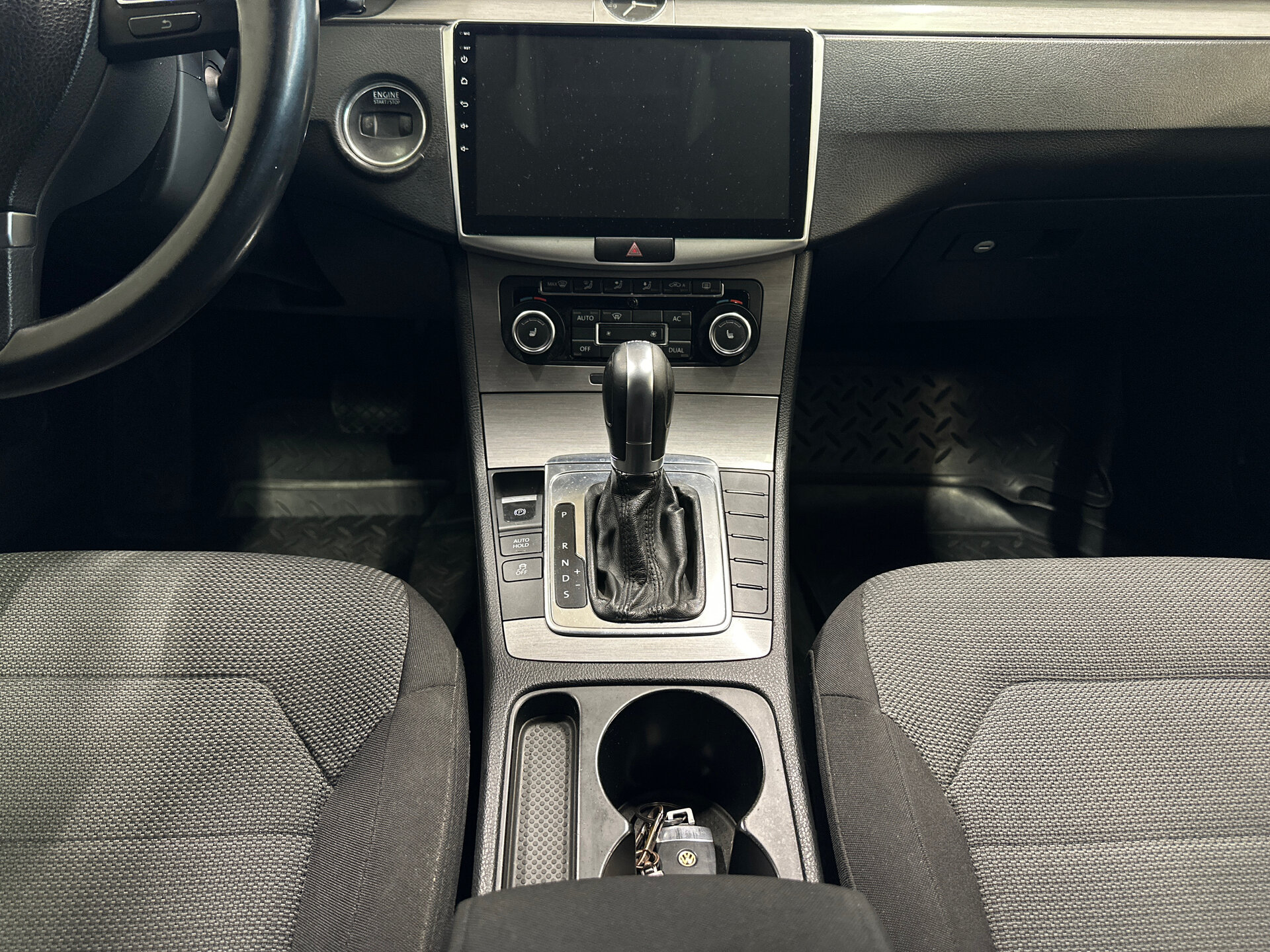 Volkswagen Passat, B7 2011 Volkswagen Passat, B7 2011