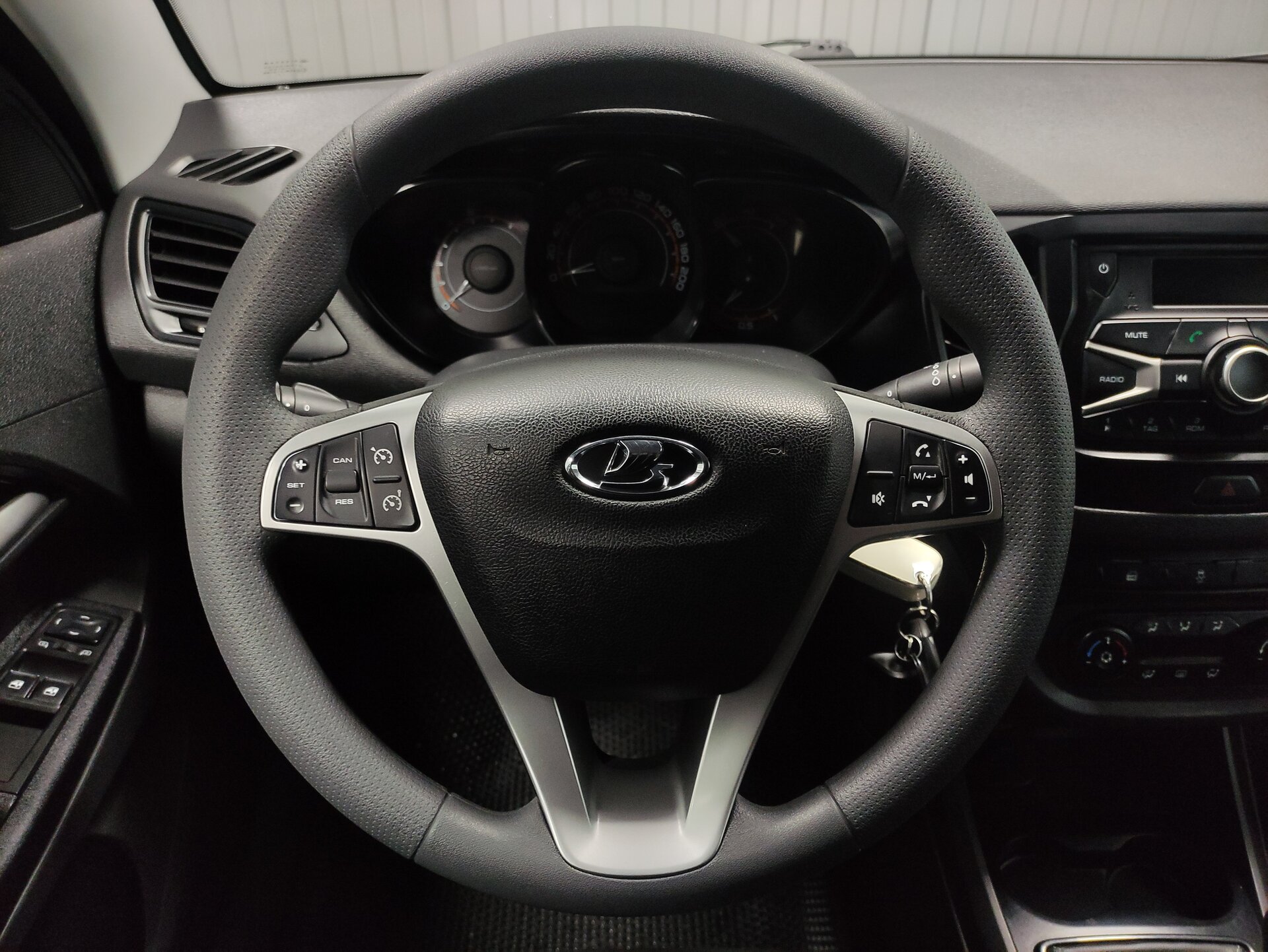 Lada (ВАЗ) Vesta, I 2018