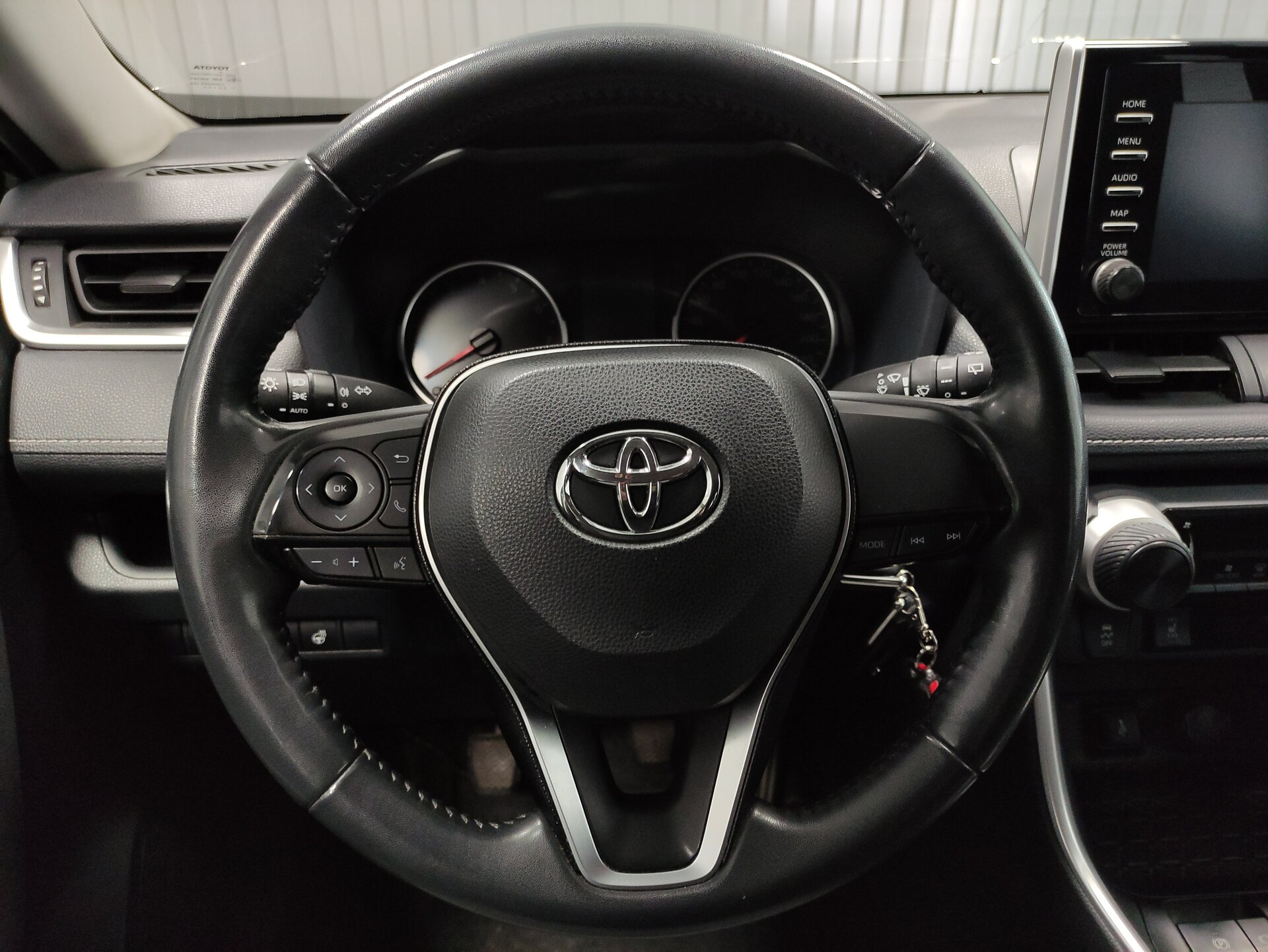 Toyota RAV4, V (XA50) 2021