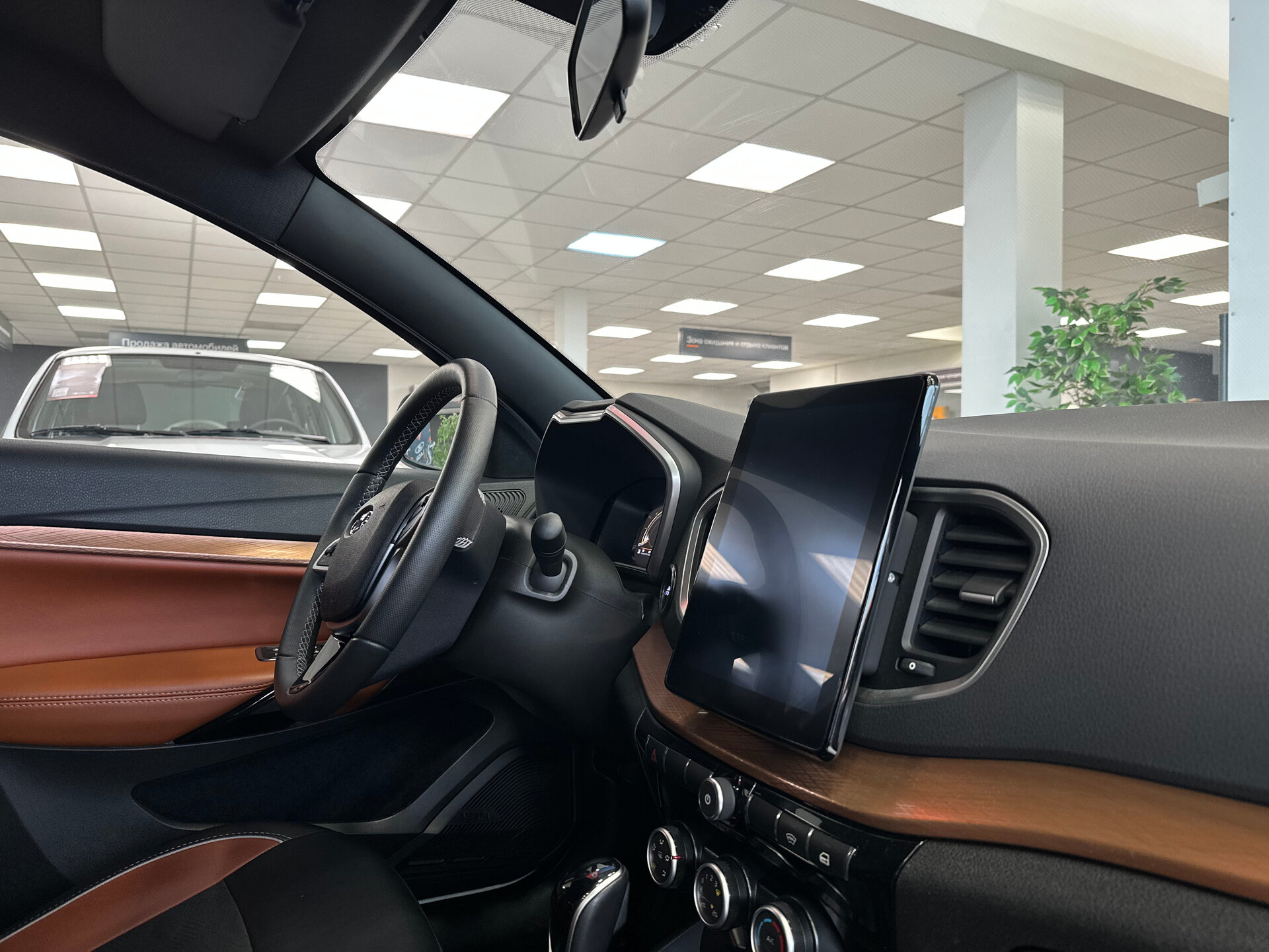 Lada (ВАЗ) Vesta, I Рестайлинг (NG) 2024