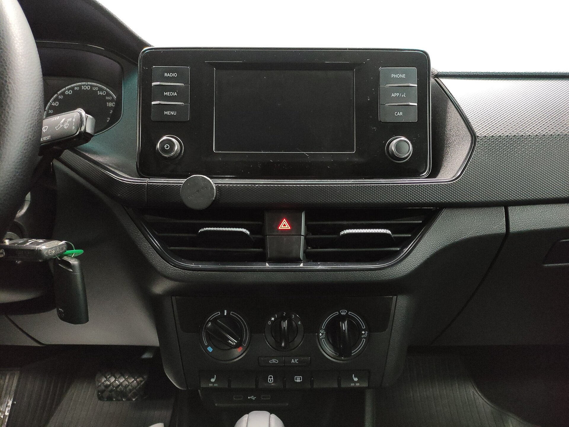 Volkswagen Polo, VI 2021