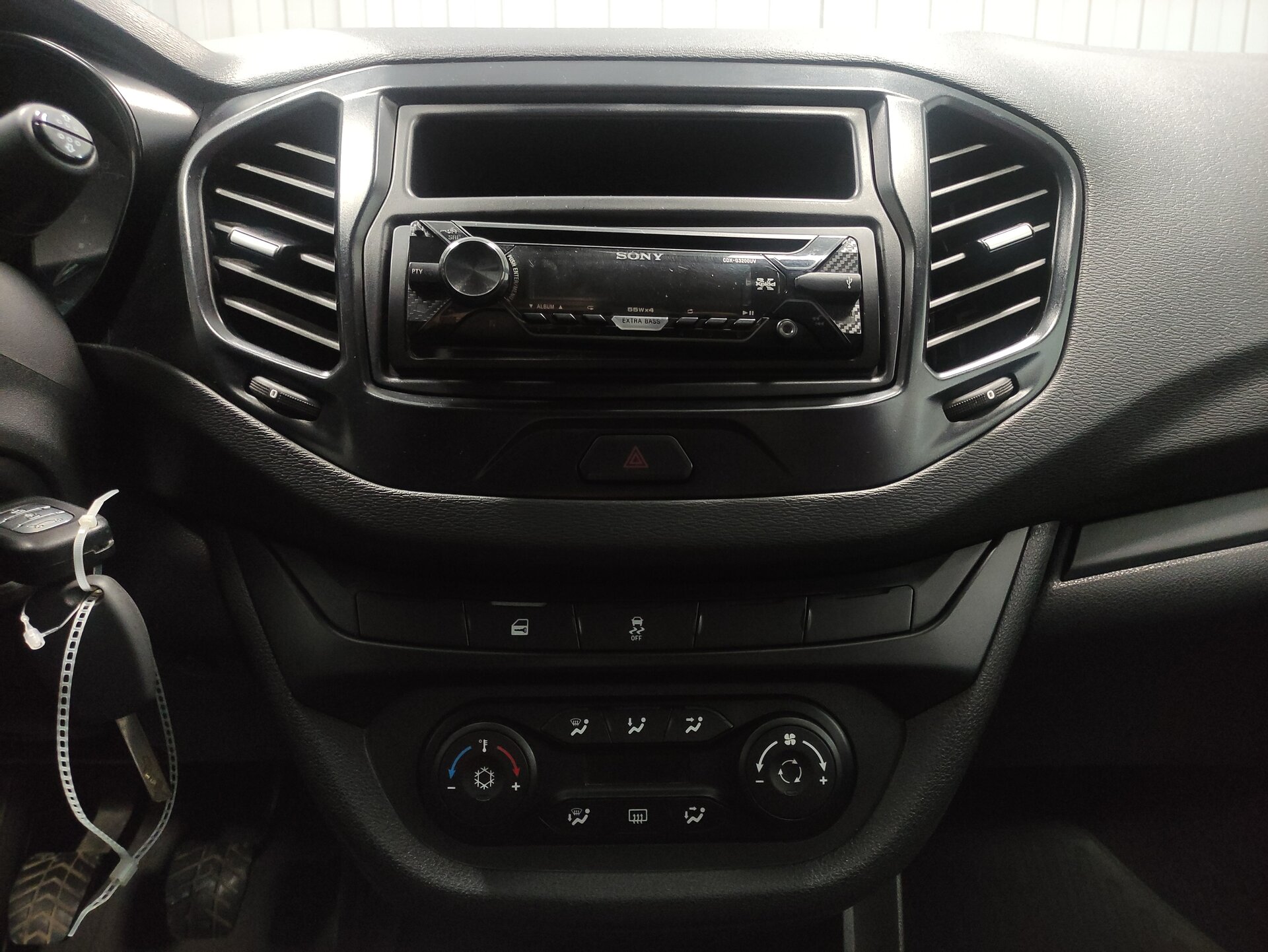 Lada (ВАЗ) Vesta, I 2017