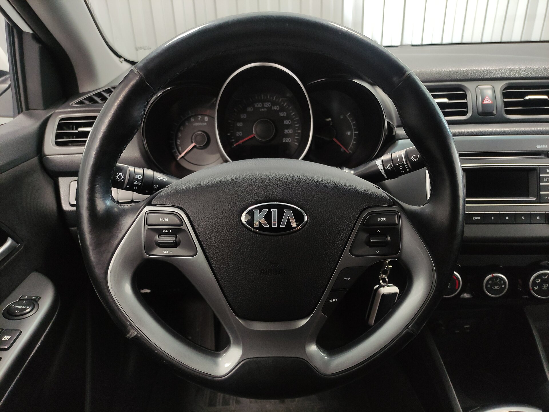 Kia Rio, III Рестайлинг 2015 Kia Rio, III Рестайлинг 2015