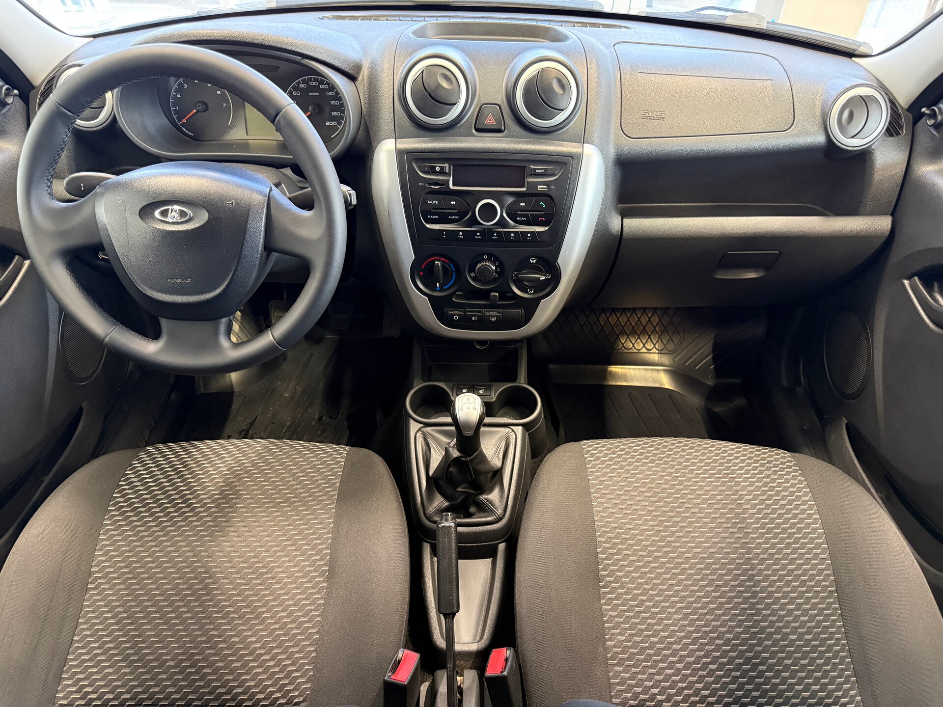 Lada (ВАЗ) Granta, I 2017 Lada (ВАЗ) Granta, I 2017