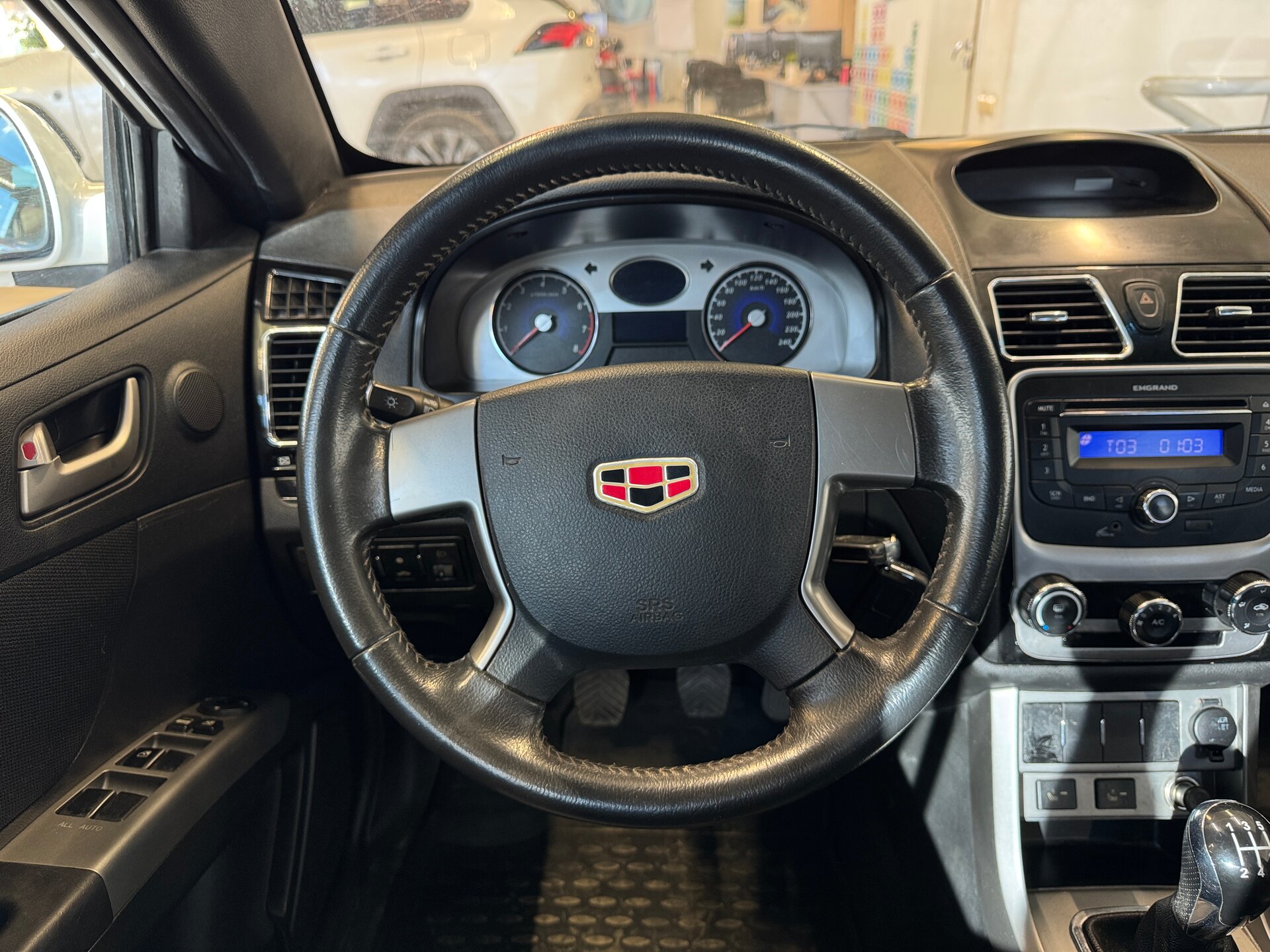 Geely Emgrand EC7, I 2013